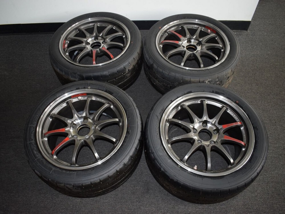 Volk Racing CE28SL Wheel - 17x9.0 / 5x114.3 / Offset +45