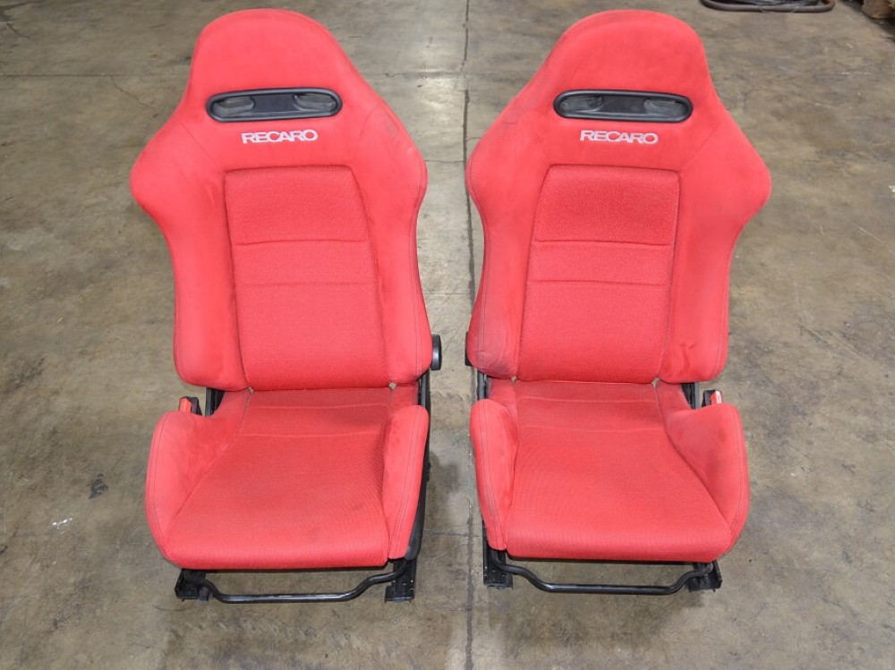 JDM ACURA RSX DC5 RED RECARO MINT CONDITION COMES WITH RAILS DC5 EP3 FOR SALE
