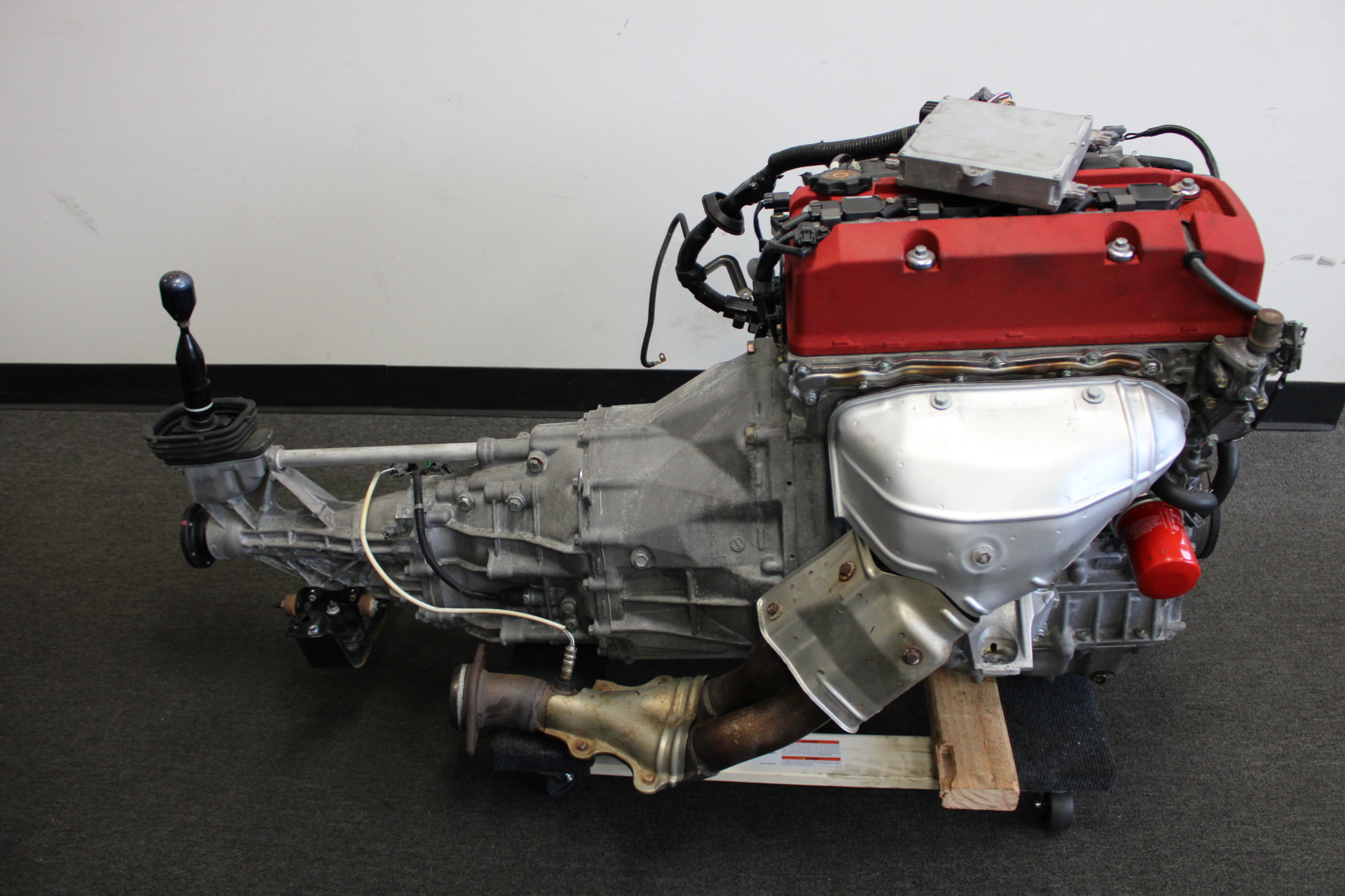 Honda S2000 Engine F20C 2.0L DOHC VTEC AP1 6 Spd Transmission